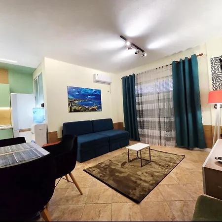 Reo's Apartment Golem (Tirana)