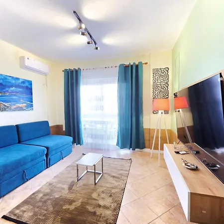 Reo's Apartment Golem (Tirana)