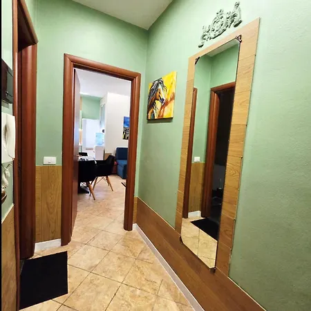 Reo's Apartment