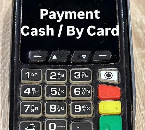 Reo's Appartamento Golem (Tirana)